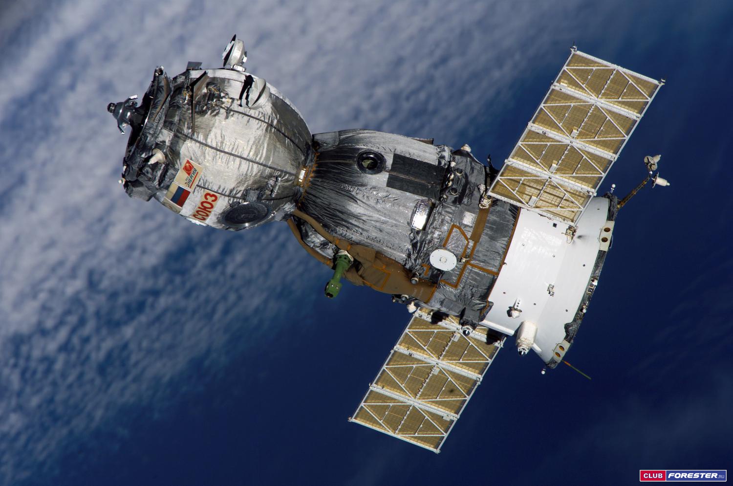 Soyuz_TMA-7_spacecraft2.jpg